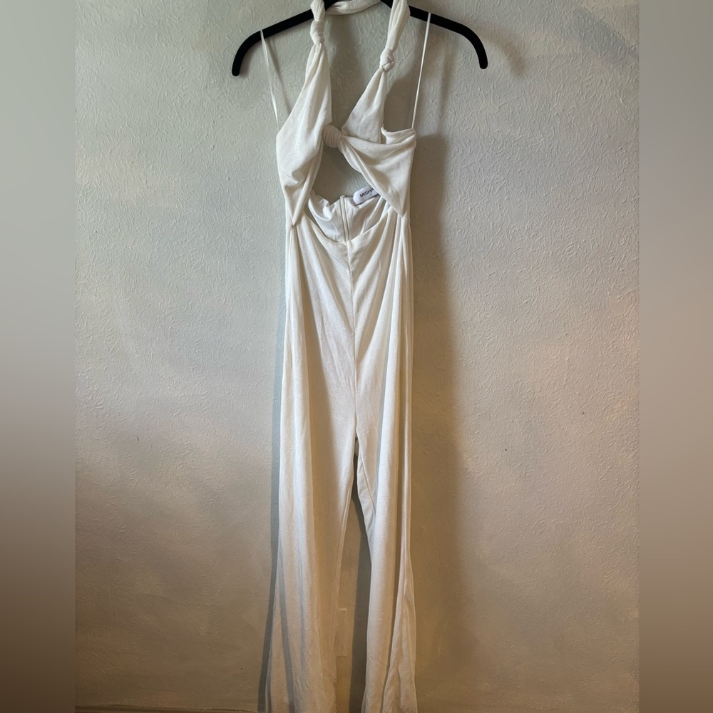 Misha‎ White Halter Jumpsuit size 4 - Picture 2 of 8